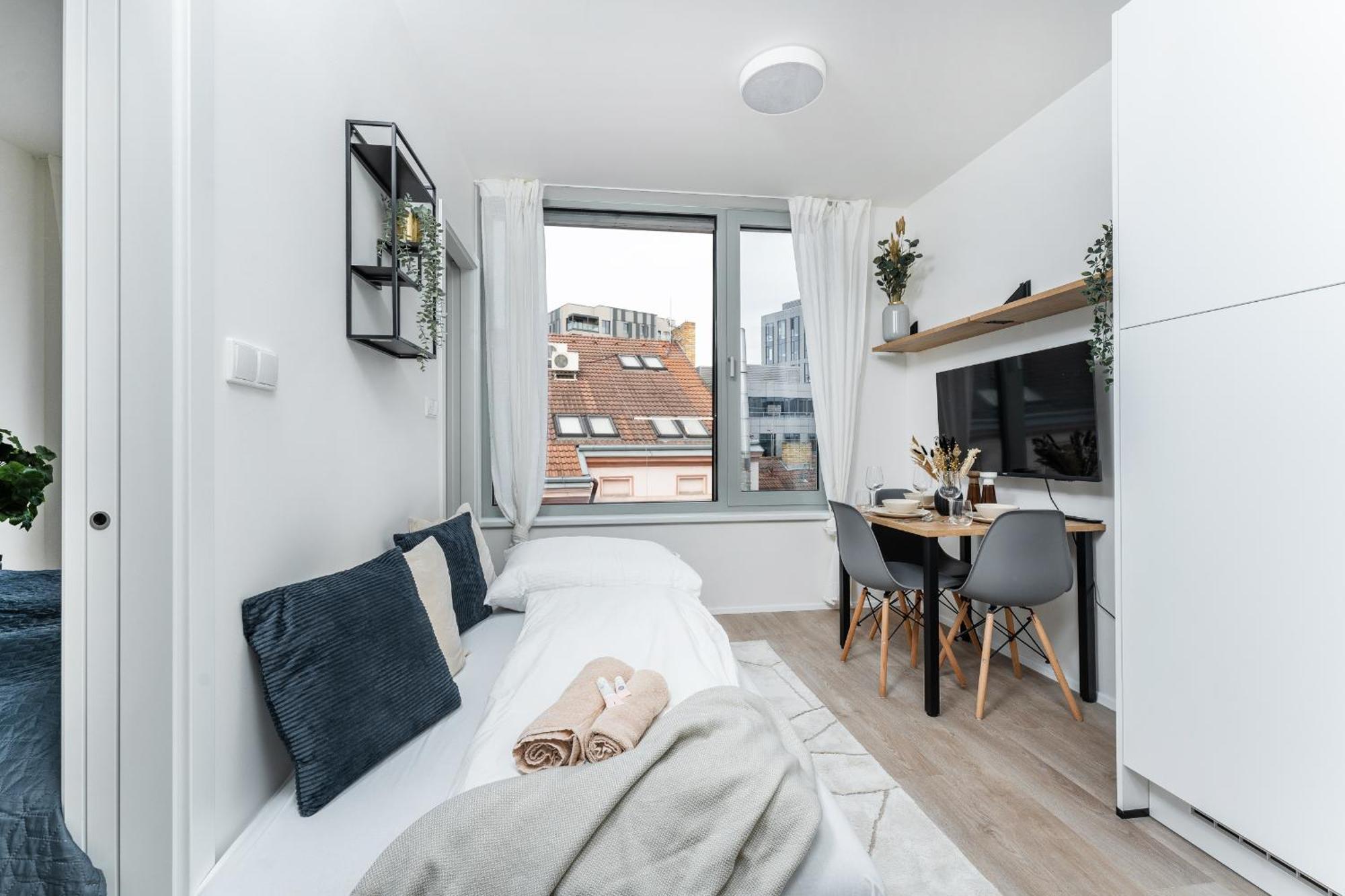 Mymozart Apartments Prague By Rentero Property Luaran gambar